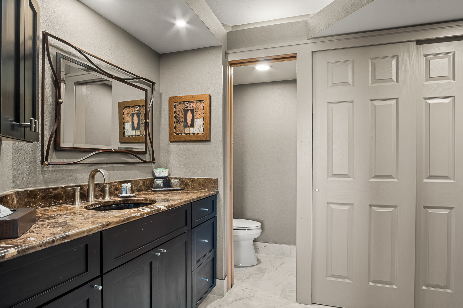 Imperial Suite bathroom