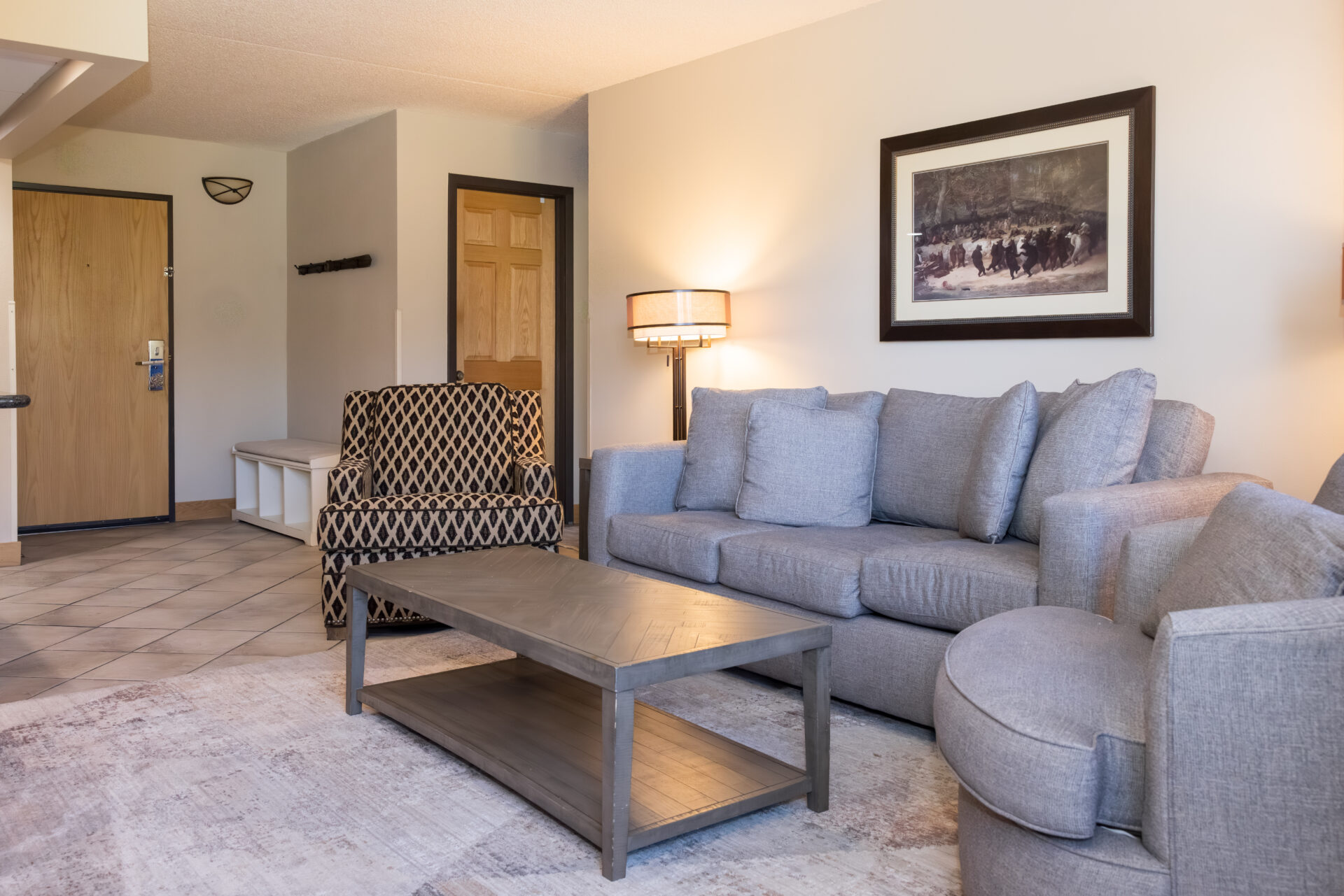 one bedroom suite living room